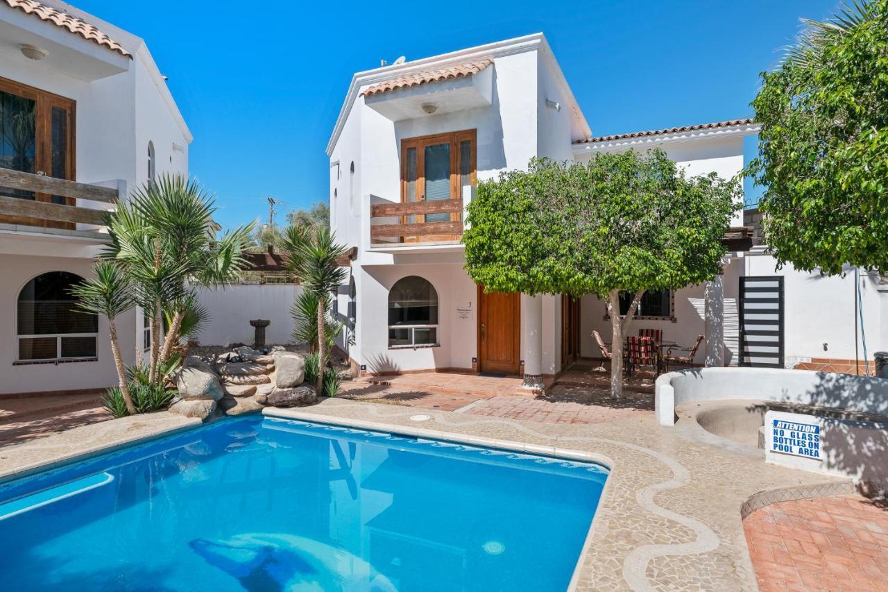 Villa Relax 3 By Kivoya Rocky Point Exterior photo